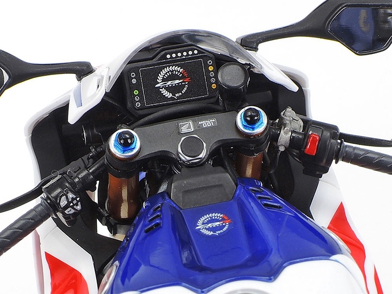 Tamiya 1/12 Honda CBR1000RR-R Fireblade SP 14141