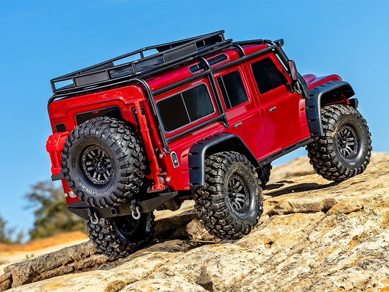 Traxxas 1/10 TRX-4 Defender 4WD RTR with Clipless Mounting - Red TRX82256-4-RED