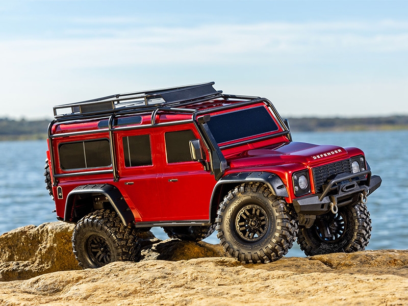 Traxxas 1/10 TRX-4 Defender 4WD RTR with Clipless Mounting - Red TRX82256-4-RED