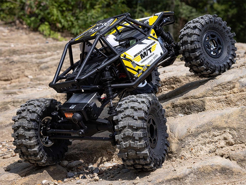 Axial 1/18 UTB18 Capra 4WS 4WD Trail Buggy RTR with Bat/Chg - Yellow C-AXI-1750T2