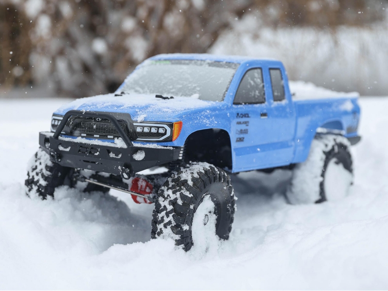 Axial 1/10 SCX10 III Base Camp 4WD Rock Crawler Brushed RTR - Blue C-AXI03027T1