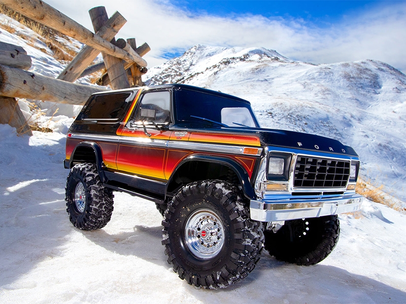 Traxxas TRX-4 1979 Ford Bronco 1:10 4x4 Electric RTD All-Terrain Crawler with Clipless Body - Sun TRX82246-4-SUN