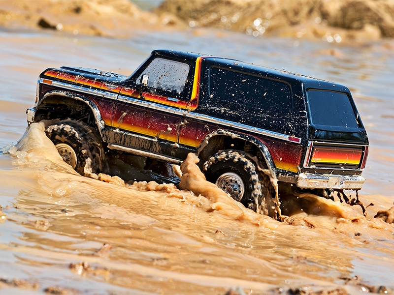 Traxxas TRX-4 1979 Ford Bronco 1:10 4x4 Electric RTD All-Terrain Crawler with Clipless Body - Sun TRX82246-4-SUN