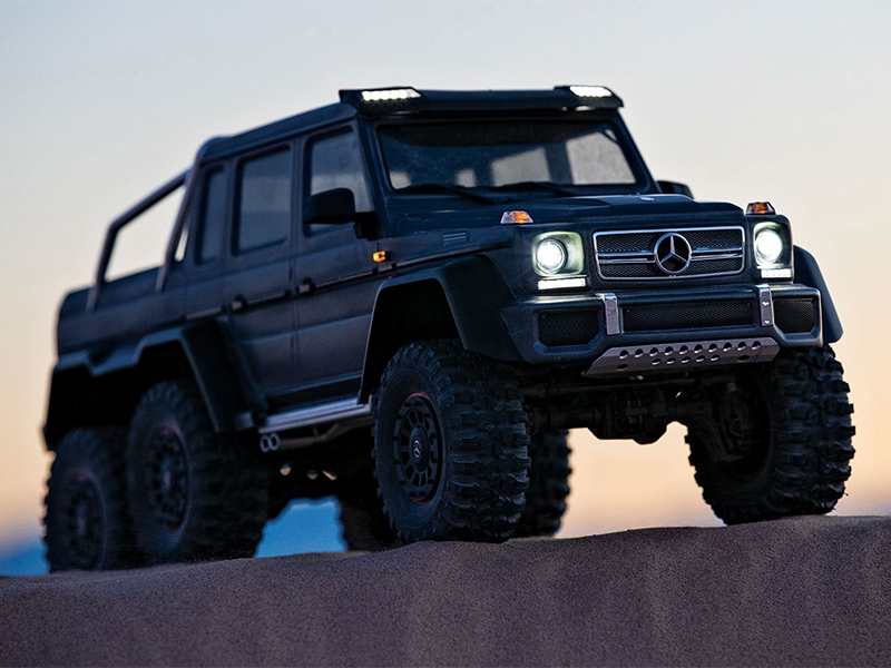 Traxxas TRX-6 Mercedes-Benz G 63 AMG XL-5 1:10 6x6 RTD Crawler - Black TRX88296-4-BLK