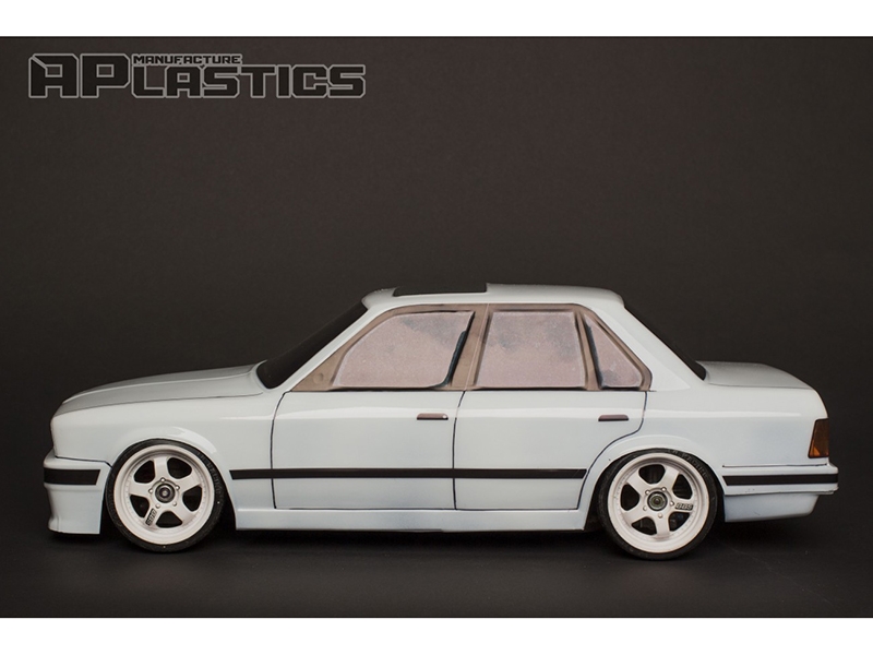 APlastics BMW E30 Sedan Clear Bodyshell E30S