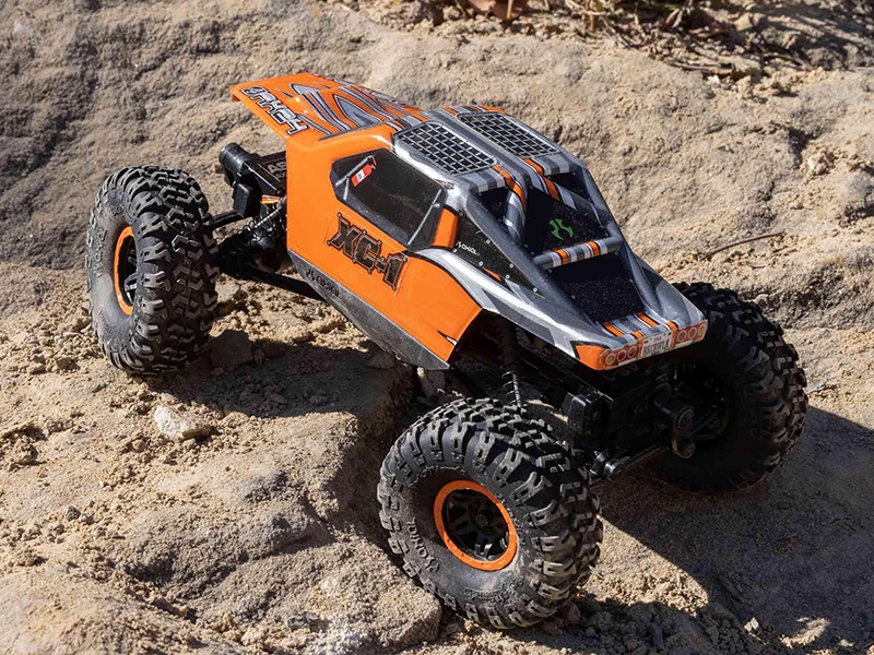 Axial 1/24 AX24 XC-1 4WS Crawler Brushed RTR - Orange C-AXI00003T2