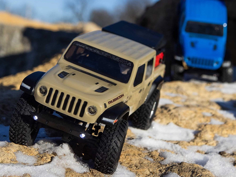 Axial SCX24 Jeep JT Gladiator 4WD Rock Crawler RTR - Beige C