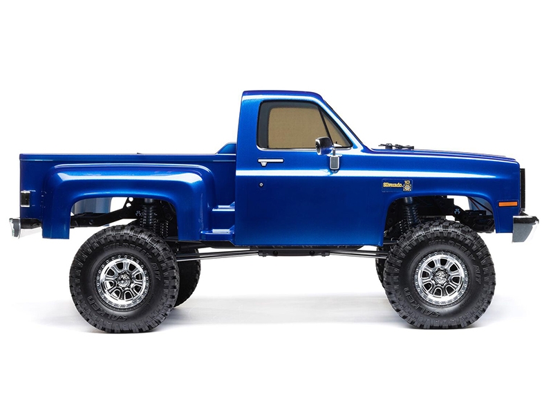 Axial 1/10 SCX10 III Base Camp 1982 Chevy K10 4X4 RTR - Blue C-AXI03030T1