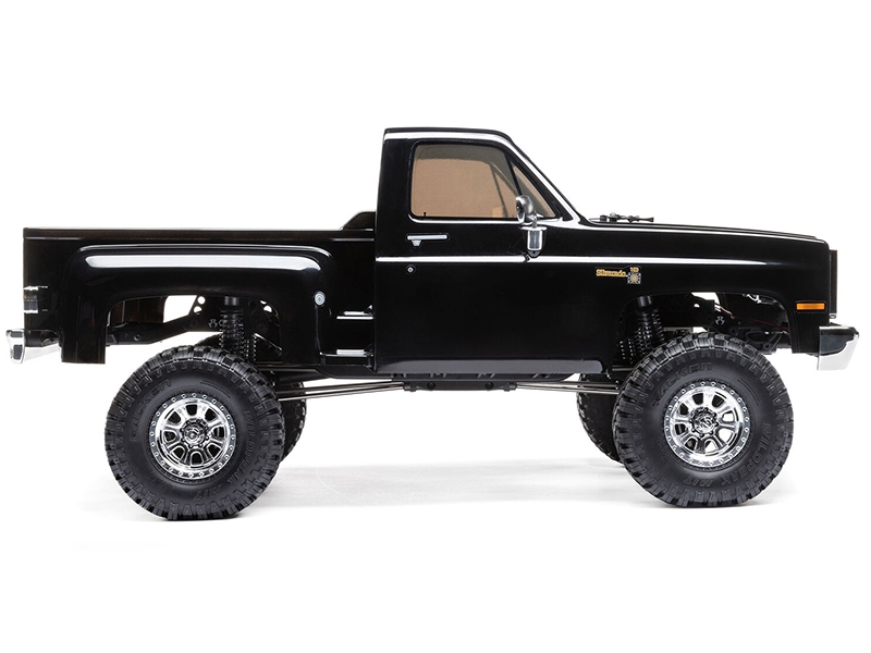 Axial 1/10 SCX10 III Base Camp 1982 Chevy K10 4X4 RTR - Black C-AXI03030T2