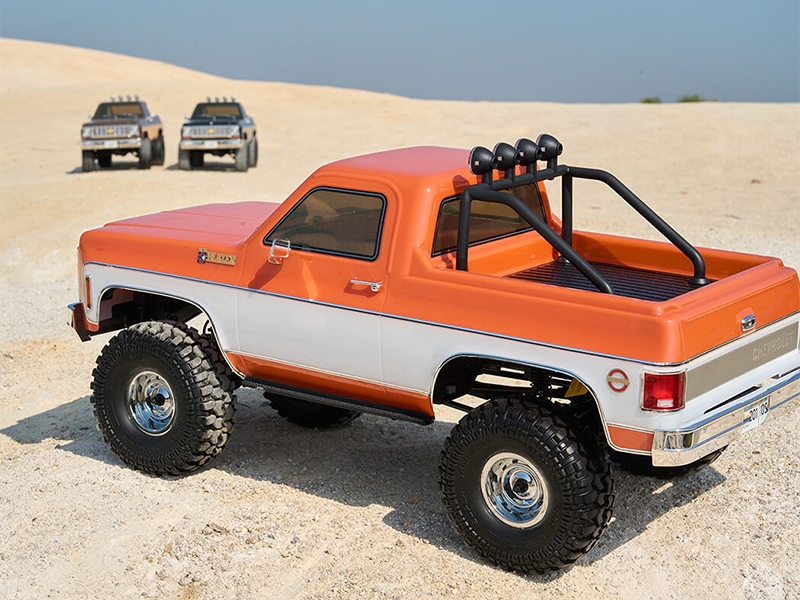 FMS FCX10 1:10 Chevrolet K5 Blazer RS Orange FMS11001RSORGF