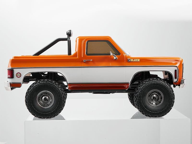 FMS FCX10 1:10 Chevrolet K5 Blazer RS Orange FMS11001RSORGF