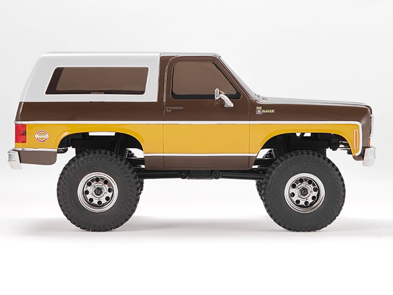 FMS 1:24 FCX24 Chevrolet K5 Blazer RTR - Brown FMS12403RTRBR