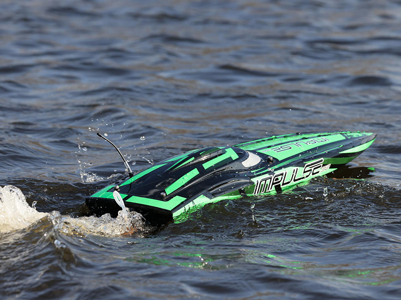 ProBoat Impulse 32 Brushless Deep-V RTR with Smart - Black/Green B-PRB08037T1