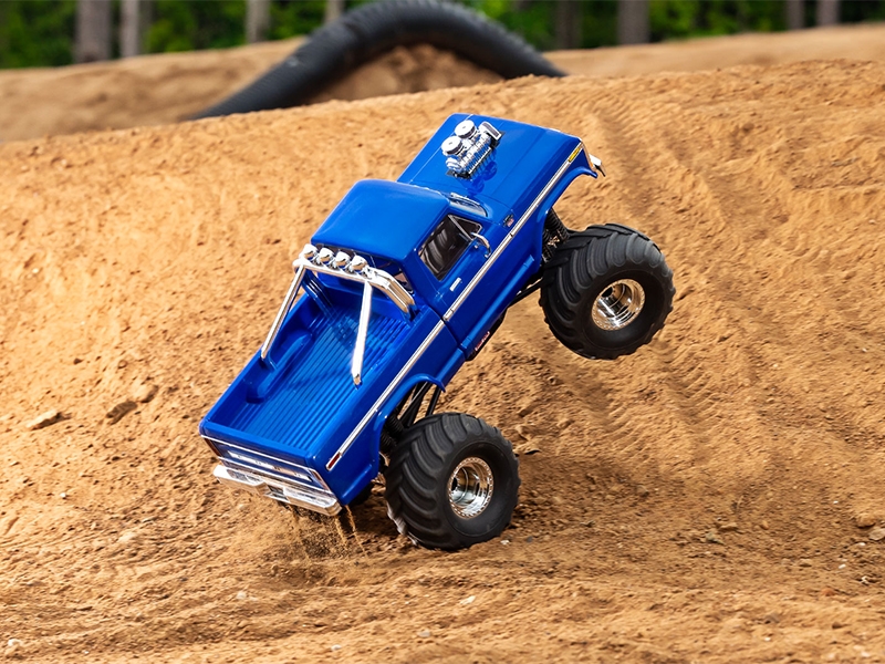 Traxxas TRX-4MT F150 Monster Truck - Blue TRX98044-1-BLUE